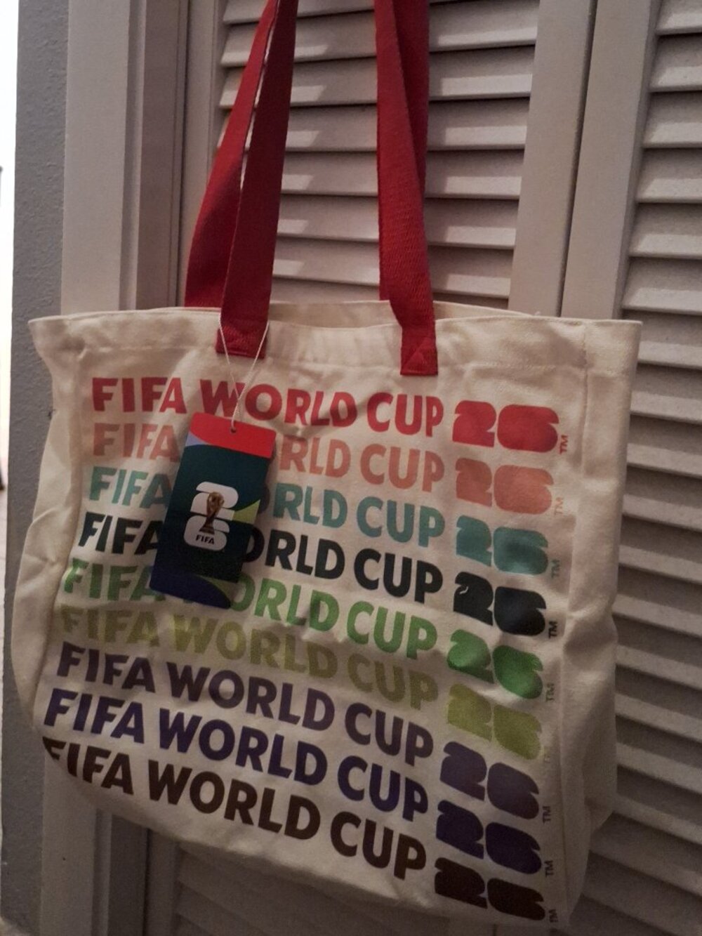 Tote bag
